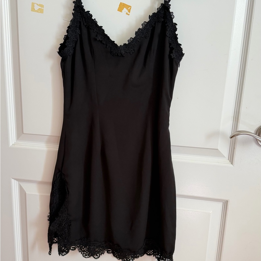 Black Superdown lace dress